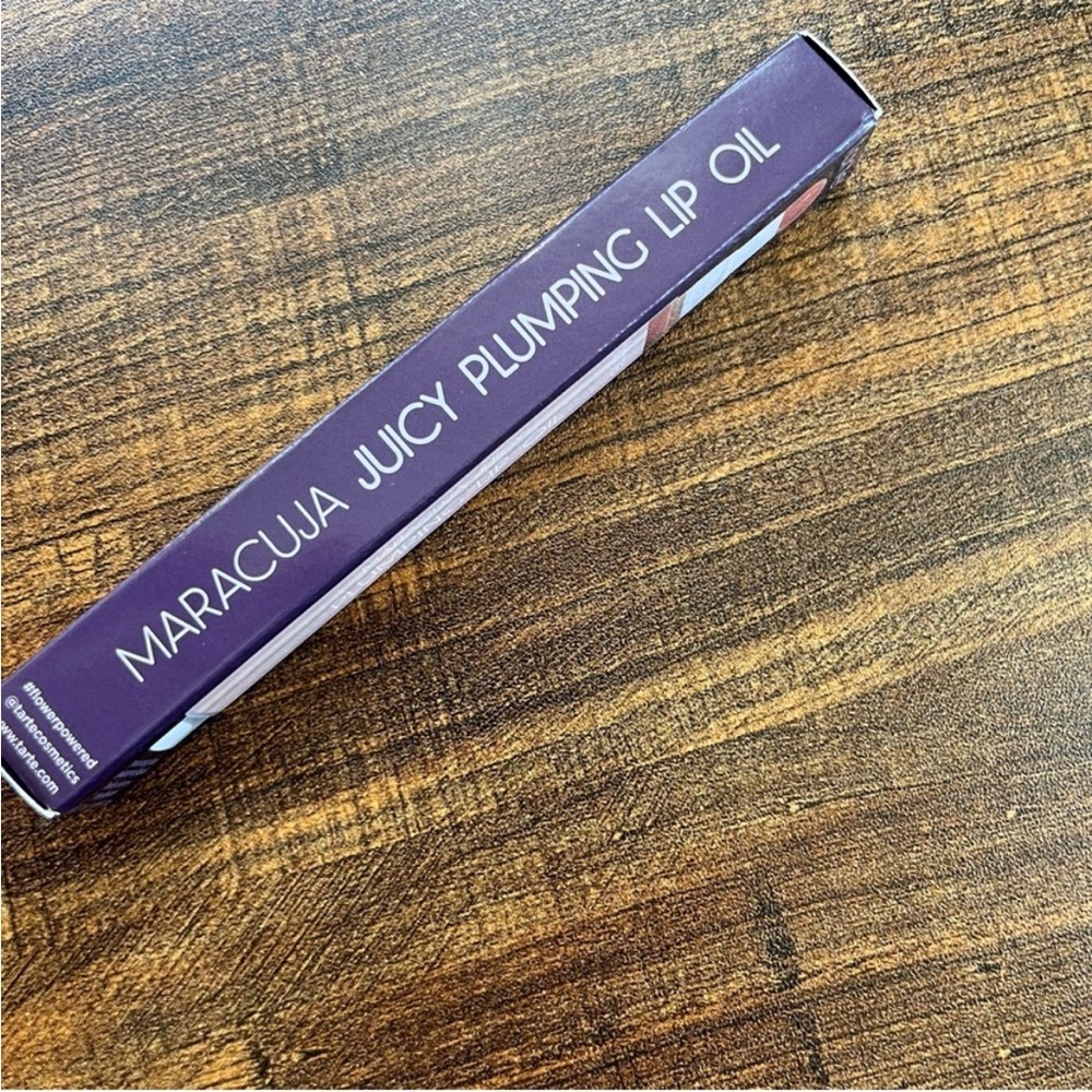 Tarte Maracuja Juicy Lip Plumping Oil with Hyaluronic Acid 
Color: Buffed Rose - Picture 9 of 11